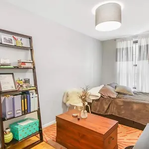  Homestay Private In 4 Bedroom Ground Near Subway United States