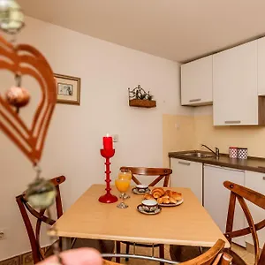  Apartment Dalmatian Croatia